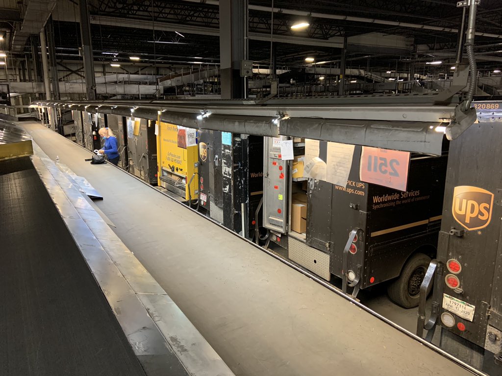 UPS Englewood tweet media