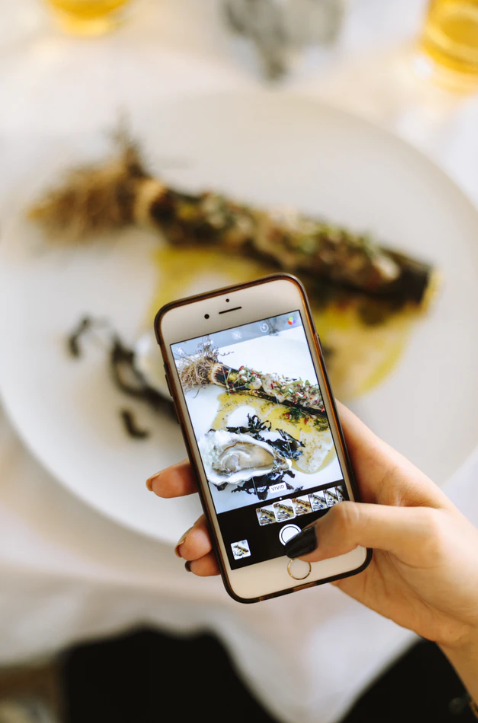 Iaccw_La's tweet photo. Supporting #IACCWMember #MakeMeHungry - For your PR and hospitality marketing needs, find out more about our Member #MakeMeHungry strategic content consulting services, via https://t.co/zOzUOyUpWi https://t.co/0kBRTyarad