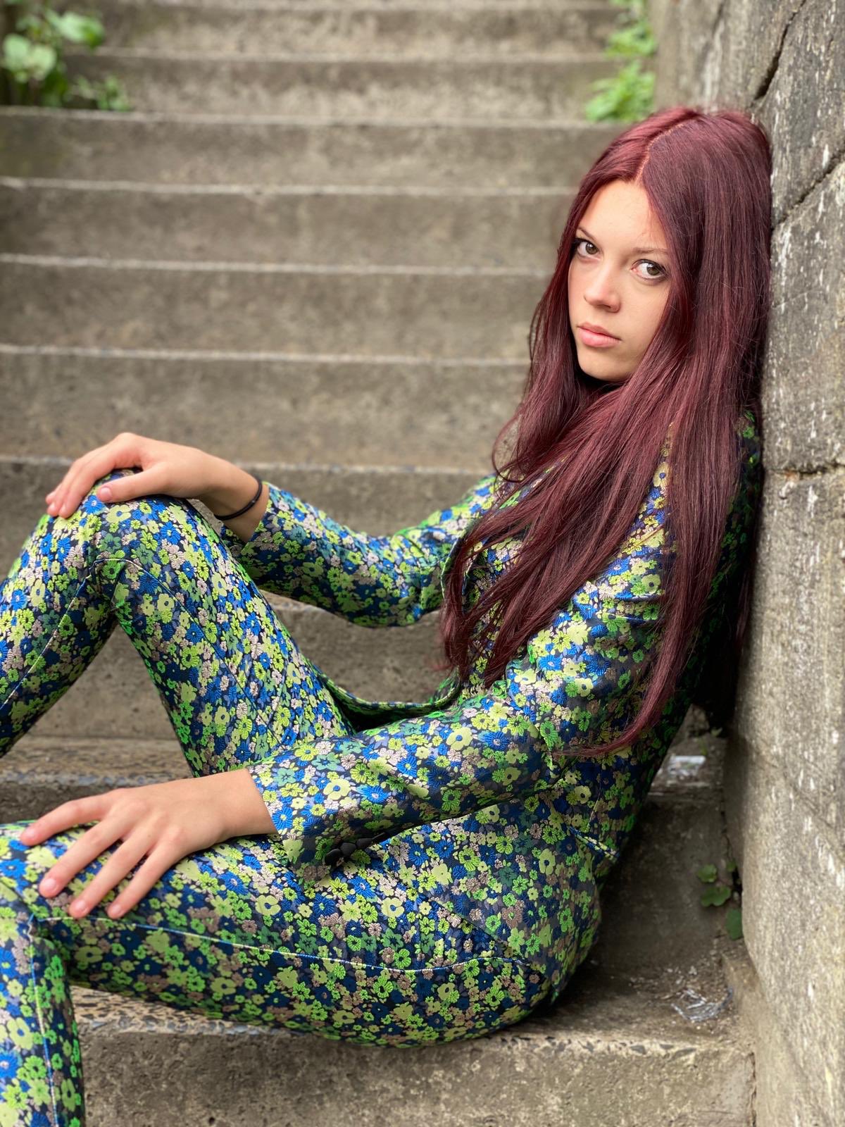 Courtney Hadwin on X: "SEEING RED ♦️ https://t.co/zCFYrH0oyd" / X