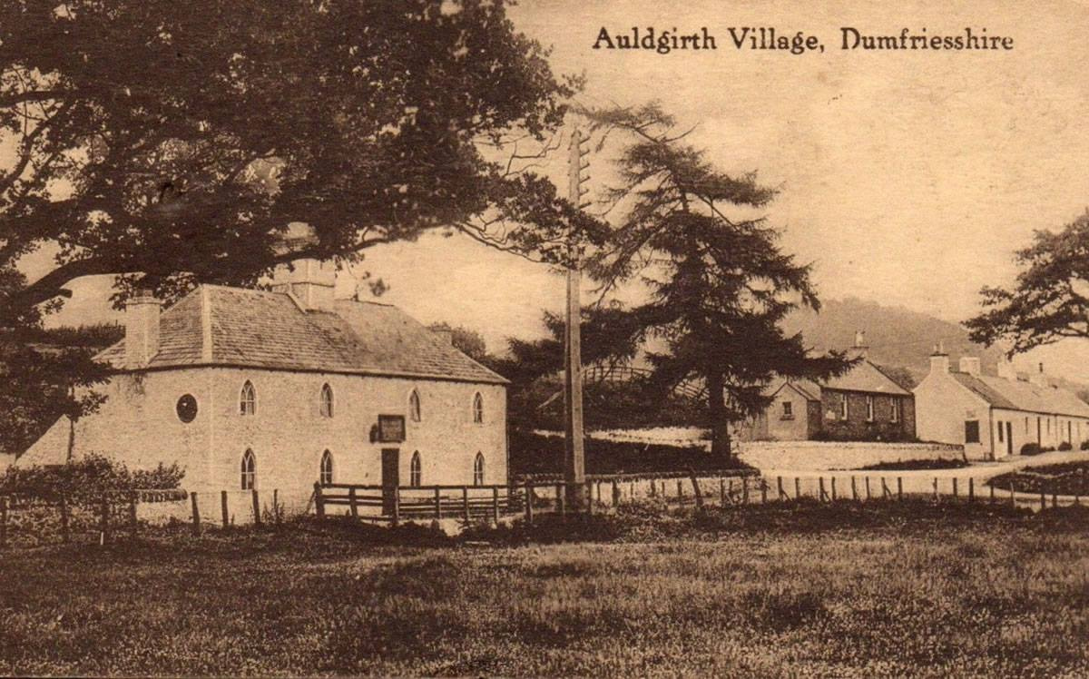 SaltyCoo's tweet photo. Our Source to Sea journey continues and today we're stopping off at #Auldgirth, #Holyrood and #Uppercluden for to find out more about their heritage, folklore, communities and what exciting things there are to do and see in these places. Are you ready to find out more? #Nithraid https://t.co/0iE33tKhdF