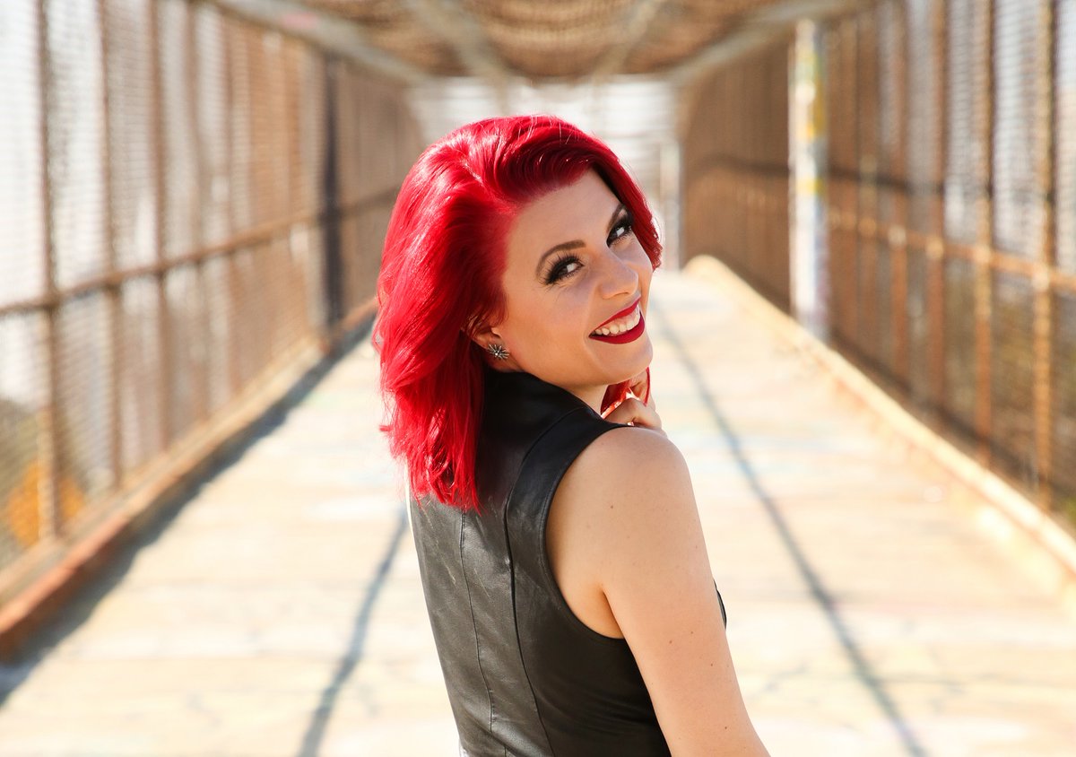 DRIVE IN CONCERT This SAT Aug 15th at Del Mar Fairgrounds with @whitneyshaysing and <a href="/ryanhillermusic/">Ryan Hiller</a> - Tickets and details:  eventbrite.com/e/chords-cars-…