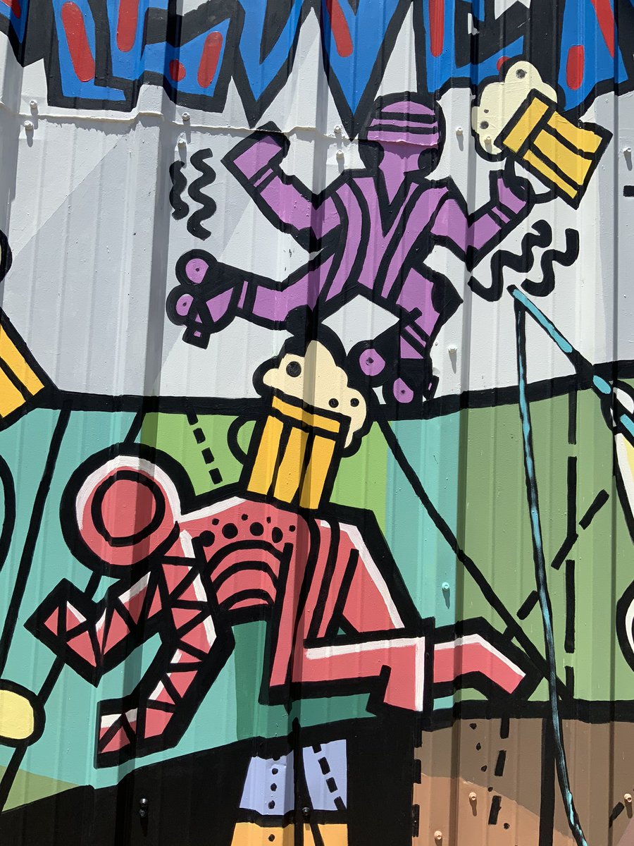 🍻🍻🍻🍻<a href="/RestlessOG/">Restless Originals</a> #brewerymural #restlessoriginals #derbylove #rollerskating #cheers #muralart