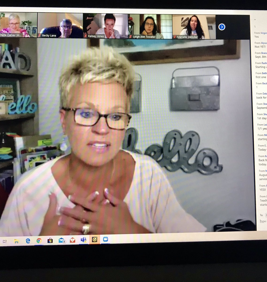 CarlenaSheeran's tweet photo. I am so excited for my PB&J: The Name Jar PD tonight with @hellojenjones! 🥰 I have been looking forward to this all day! 🙌🏼#literacy #HelloLiteracy https://t.co/uz2cnwvOs0