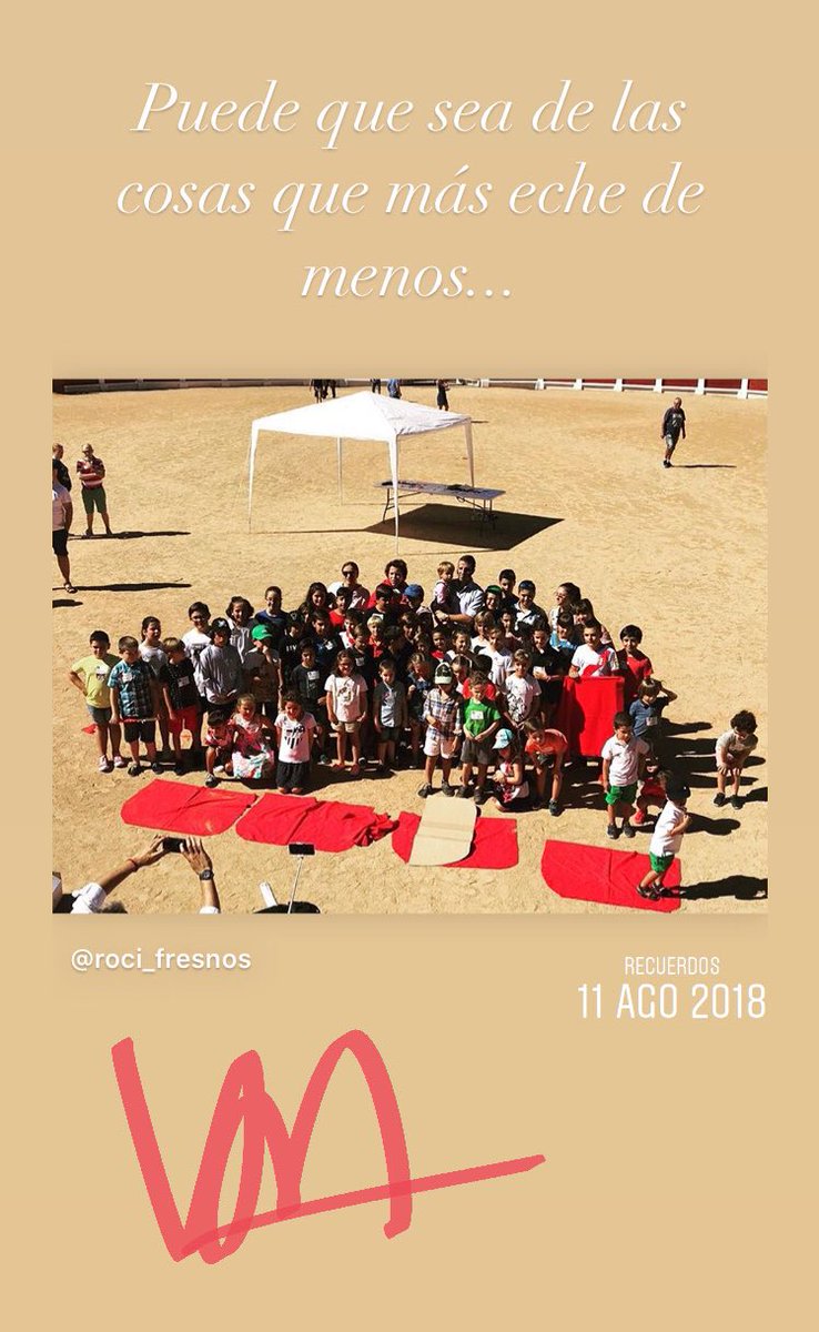NewRocifresnos's tweet photo. ¡Sin duda alguna! Cada #ProgramaVB era especial. Cada niño lo hacía especial. #EternoVíctorBarrio #OjaláPronto 💫 https://t.co/2y16TuWAzk