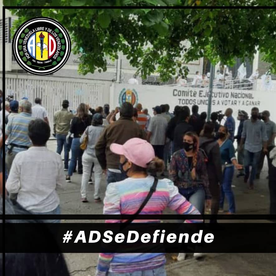 mdominguezAD's tweet photo. #ADSeDefiende y una vez más le reiteramos al país que no nos prestaremos para farsas electorales. Seguiremos trabajando hasta alcanzar las condiciones necesarias para poder participar en elecciones realmente libres ¡Por una Venezuela libre y de los venezolanos! #ADEsDeVzla https://t.co/R3i0efT1KR