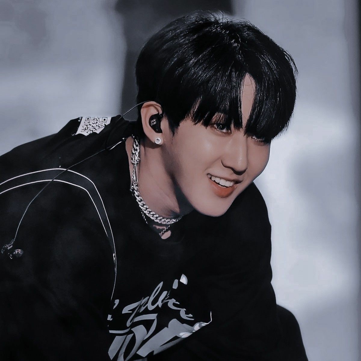 This, and many more, are the reasons why  #Changbin is such an important person, both to Stray Kids and to STAY. He's like a pilar. He's strong. He's warm. He's transparent. He's talented beyond measure. And I'm truly thankful for him being who he is. Proudly, unapologetically him