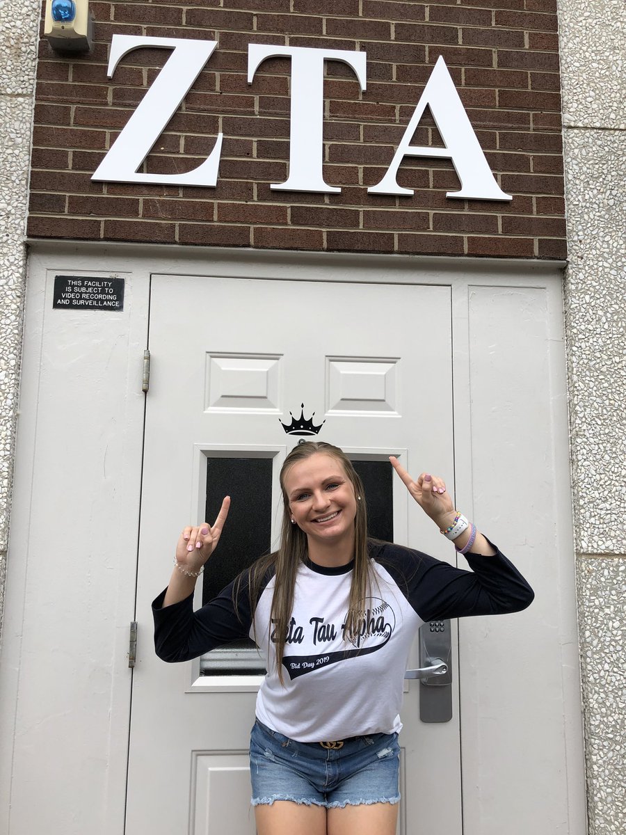 UE_ZTA's tweet photo. HAPPY ZTA SPIRIT WEEK 🥳 https://t.co/kpBUQ3MAPX