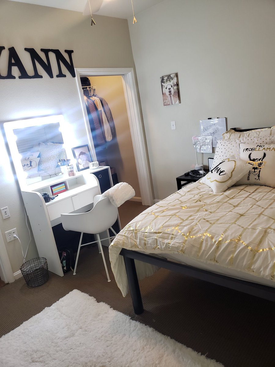 Mackable_Ry's tweet image. Thank God for the blessings. New apartment😍🚨