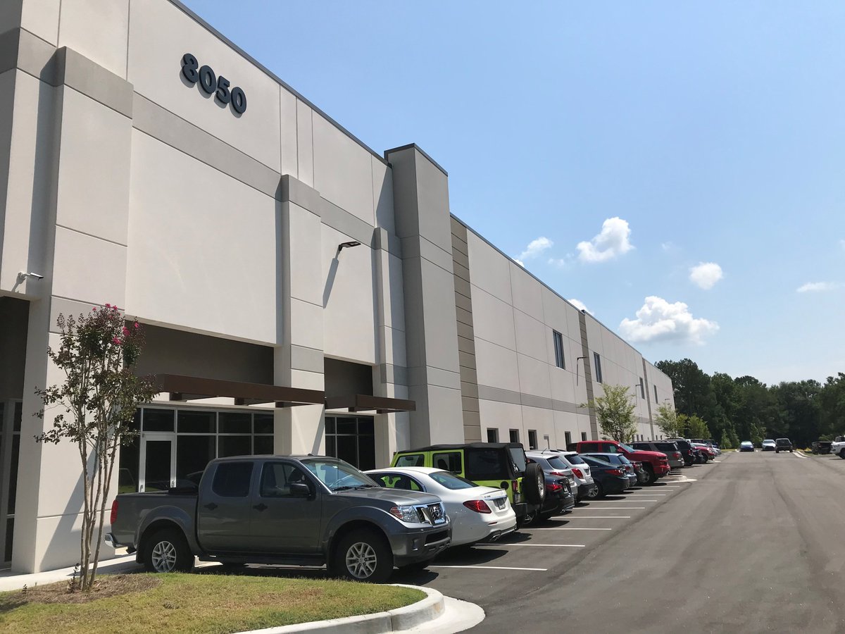 thepanelguys's tweet photo. This is not a #PanelGuysProject, it is however, the new state-of-the-art facility where future Panel Guys Projects will contrive. That's right! We have a new home.
Learn more about the move & Panel Guys VP Zane S. Miller’s thoughts on the expansion, here: https://t.co/qVFC3LZafP https://t.co/J6DpJNoEYQ