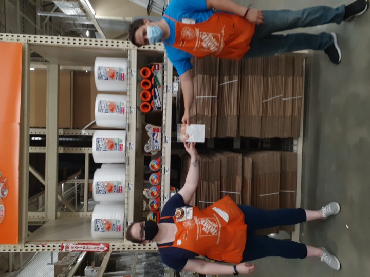 Congratulations to Harold for his brilliant customer service and being our Specialty Associate of the Month. <a href="/KeithGracie4/">Keith Gracie</a> <a href="/brycoupe/">Bryant Coupe</a> <a href="/Bhebert84/">Brandon Hebert</a> @errolruginski <a href="/maryanne_stl/">Maryanne St. Laurent</a> <a href="/JasonArigoni/">Jason Arigoni</a>