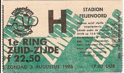#51 Santos 1-2 EFC - Aug 3, 1986. EFCs 2nd game in the Rotterdam AD Toernooi pre-season tournament saw them beat Brazilian side Santos 2-1 with goals from Adrian Heath & Trevor Steven. A ticket from this match can be seen below. Admission cost £6.40 to see this & Werder/Feyenoord