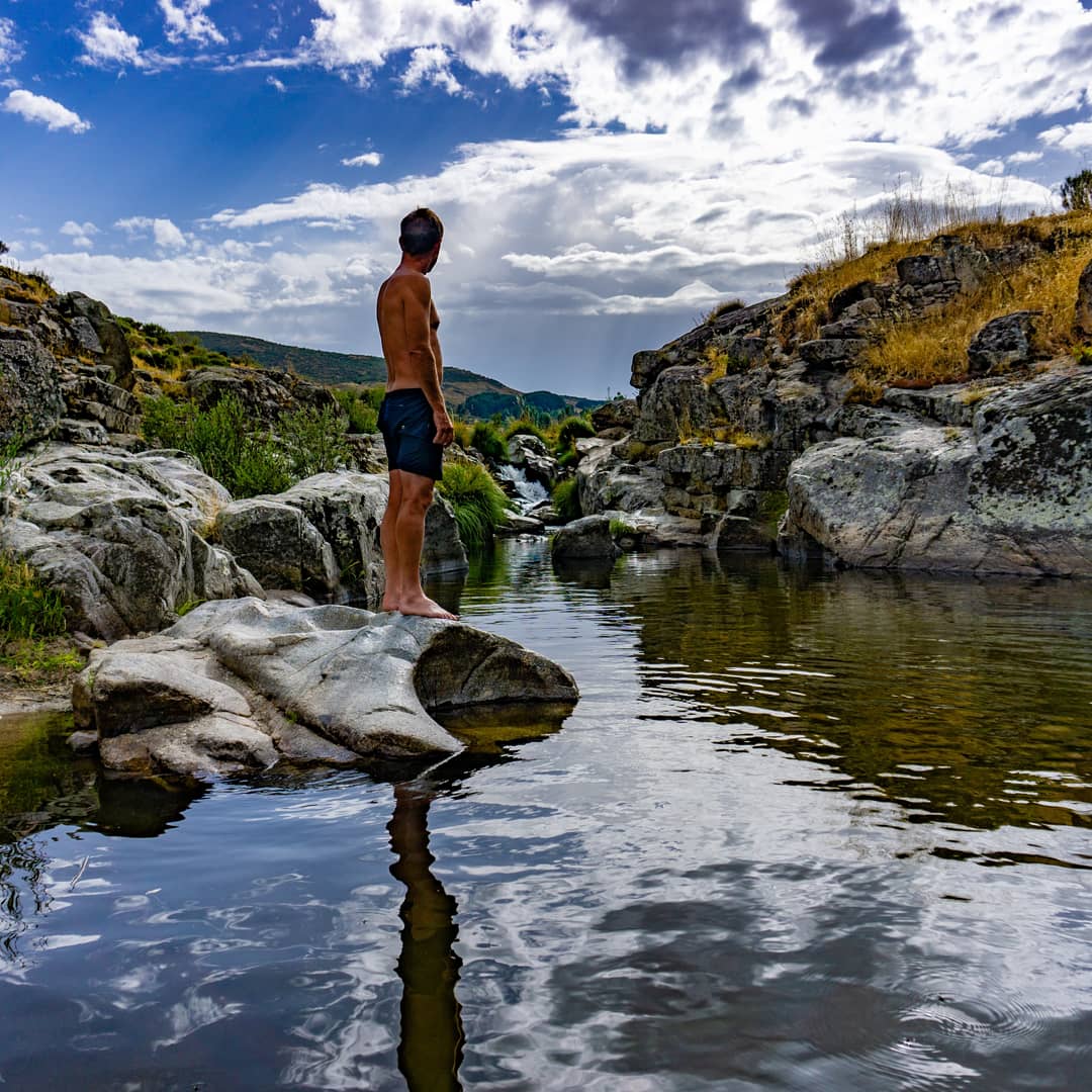 VentanasDelCiel's tweet photo. A pocos kilómetros de #Ávila en la sierra de #Gredos podemos encontrar este pequeño paraíso ! Vive #Ávila vive #CastillayLeón  @CyLesVida @Avila_Turismo @AvilaTuitera @TurismoEnAvila @DestinoGredos https://t.co/uFkHuoKsZA