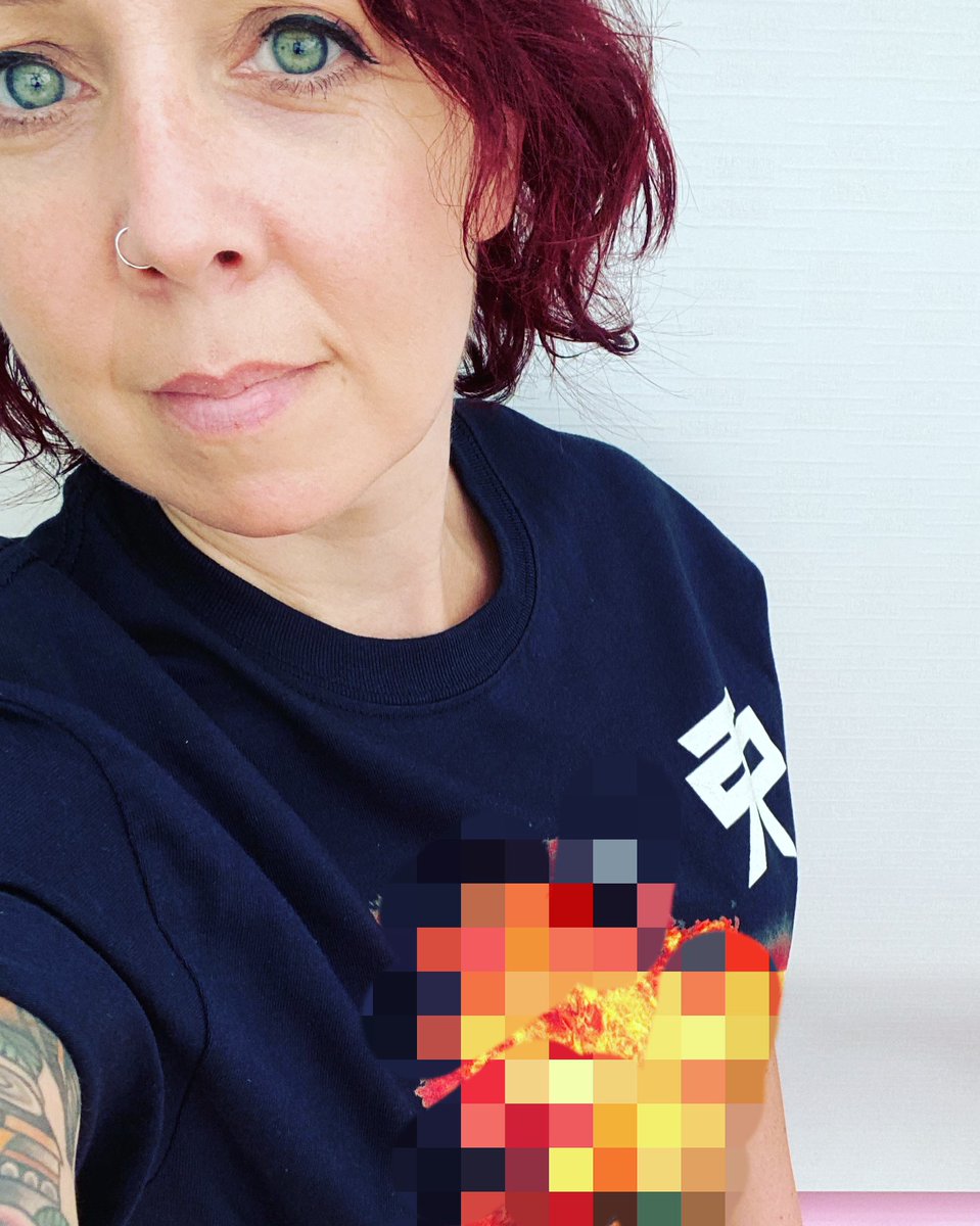 Rachygigsandpic's tweet photo. Forever creative ❤️ new secret tee design 🔥🔥🔥@theredpaintings  https://t.co/OR4gVlYtnX https://t.co/PZpTJMMWs0