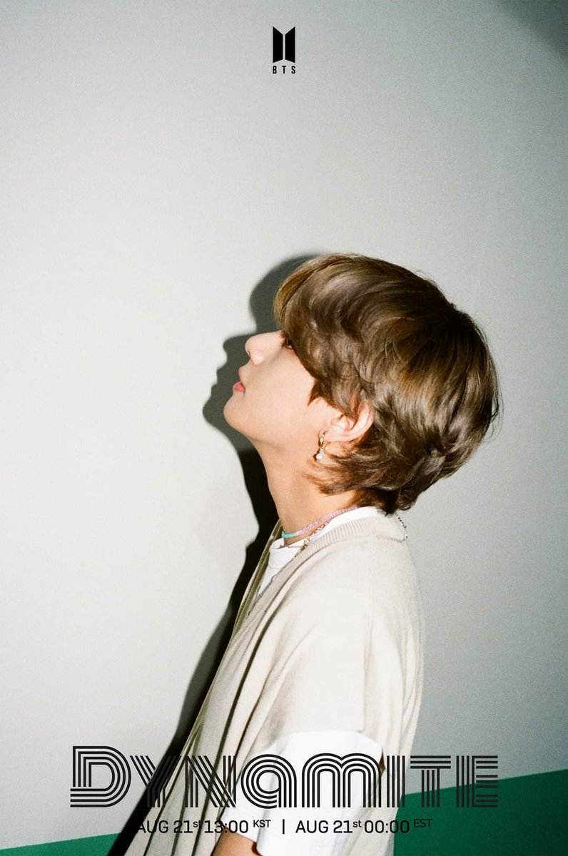 Vkook_ShipReal's tweet photo. Se ve perfecto #DynamiteIsComing https://t.co/7bygPWsXSf