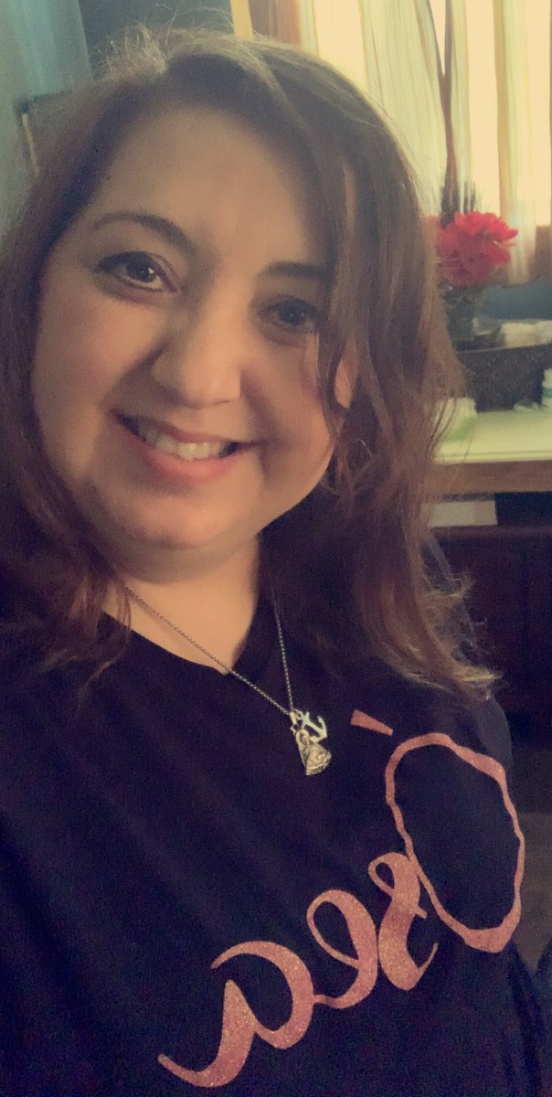 ASJCounselorLG's tweet photo. It’s spirit week!! One of my favorite colors is black and one of my favorite Spanish words” Osea!” meaning “That is!” Ósea ASJ IS THE BEST!!#fluentinsuccess #asjgamechangers #JaguarNation #asj5 @MGomez2k2 @ywilliams1120 https://t.co/OFoESH3CTJ
