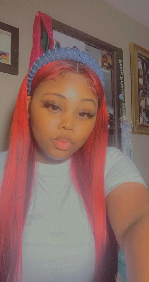 ShopPoshBabe's tweet photo. #ChocoBEAUX captured in our dark denim headband ❤️. https://t.co/57qOingc1x