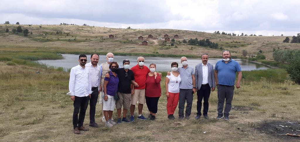 TC_KUZKA's tweet photo. Federasyon üyeleri #Çankırı ziyaretlerinin ikinci gününde
#ÇankırıTuzMağarası, #HazımDağlıTabiatParkı, #Eldivanİlçesi ile #YıldıztepeTurizmMerkezi'nde incelemelerde bulundu.

@TCSanayi
@KalkinmaAjansGM
@TCBAKKA 
@antalyakkd https://t.co/u3PEowukgj
