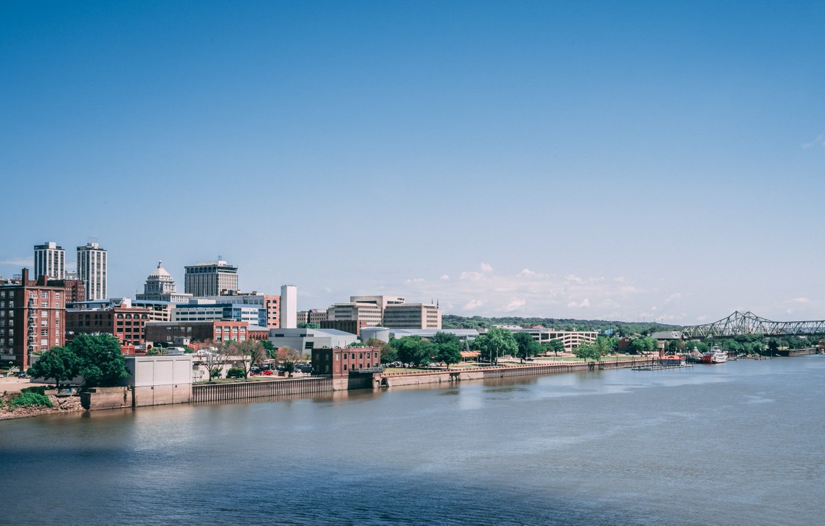 DiscoverPeoria_'s tweet photo. Hey central Illinois! We've partnered with @ArtsPartnersInc and have launched the Discover Peoria Photo Contest! https://t.co/o74bjF7izz

Submit your favorite photos of the Heart of Illinois by Sept 5th for a chance to win prizes!

#DiscoverPeoria #EnjoyPeoria https://t.co/vFIJJmHHZx