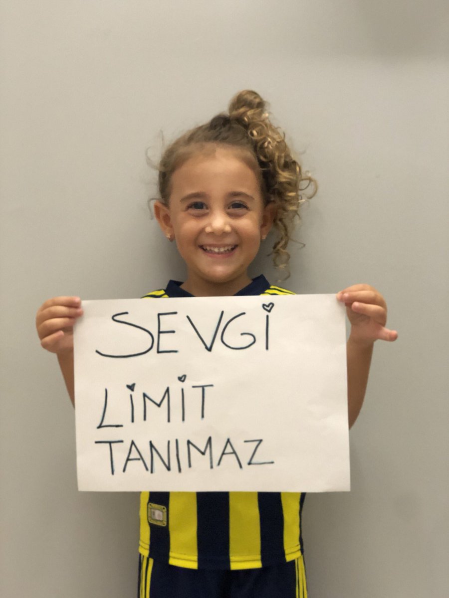 ssince1899's tweet photo. #SevgiLimitTanimaz 
#FenerbahceDusmanlariniYenecegiz https://t.co/cYURrJg7pm