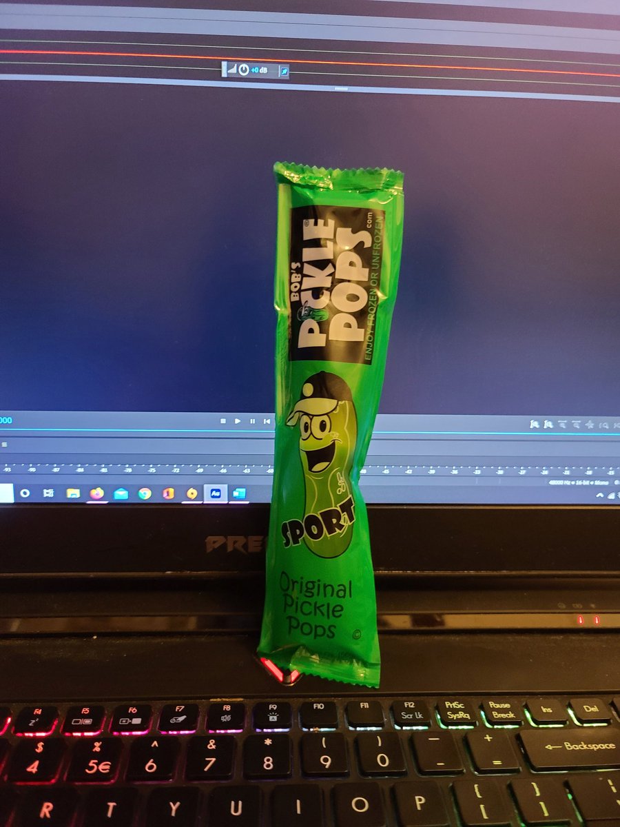 DawnKovalcik's tweet photo. Here to save the day. #vo #va #voiceactor #mouthclicks #mouthnoise #picklepops https://t.co/fgEFaumTeA