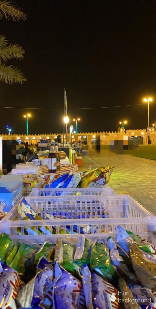 FeedhRk1436's tweet photo. يسعدنا دعم الأسر التابعة لجمعية فيض في #مهرجان_التمور برياض الخبراء للعام الثاني على التوالي 
وذلك لتحقيق رؤيتنا وهي نقل الأسر من الإحتياج الى الإنتاج✨
"نسأل الله ان يبارك لهم في رزقهم ويجعلها بداية خير وبركه 🙏🏻🤍
#رياض_الخبراء  #جمعية_فيض https://t.co/CryTE8778i