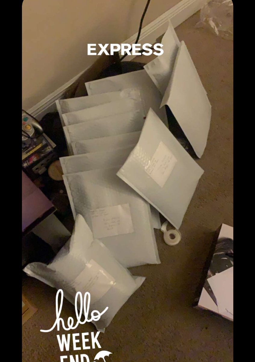 rawrXDay's tweet photo. YOO THANK U ALL SOO FUCKIN MUCH FRFR !!!! ALL THE LOVE N SUPPORT IS FUCKIN BEAUTIFUL 😭😭😭 !!! i love all u niggas frfr <3333. n follow @MerakiWaves https://t.co/RgWqcWFYB6