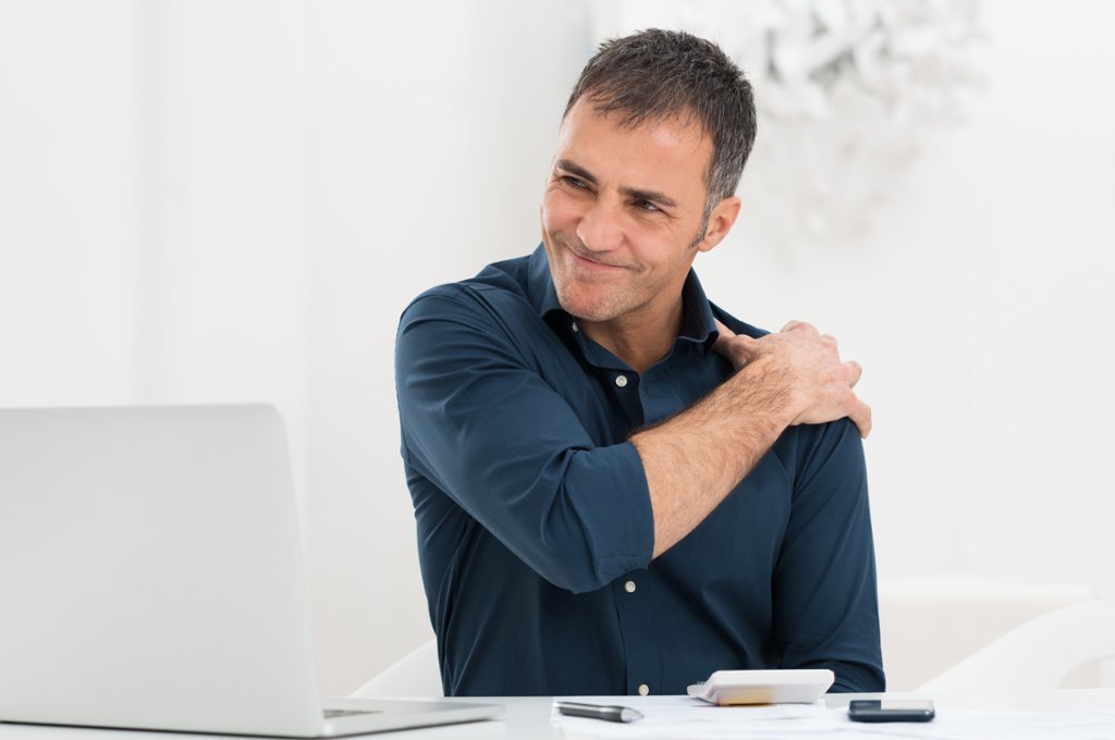 Rotator cuff tears are among the most common causes of shoulder pain and may come on abruptly or gradually. Nassos Orthopedic Surgery and Sports Medicine works quickly to diagnose and treat shoulder pain. Learn more!  nassosortho.com/services/rotat…