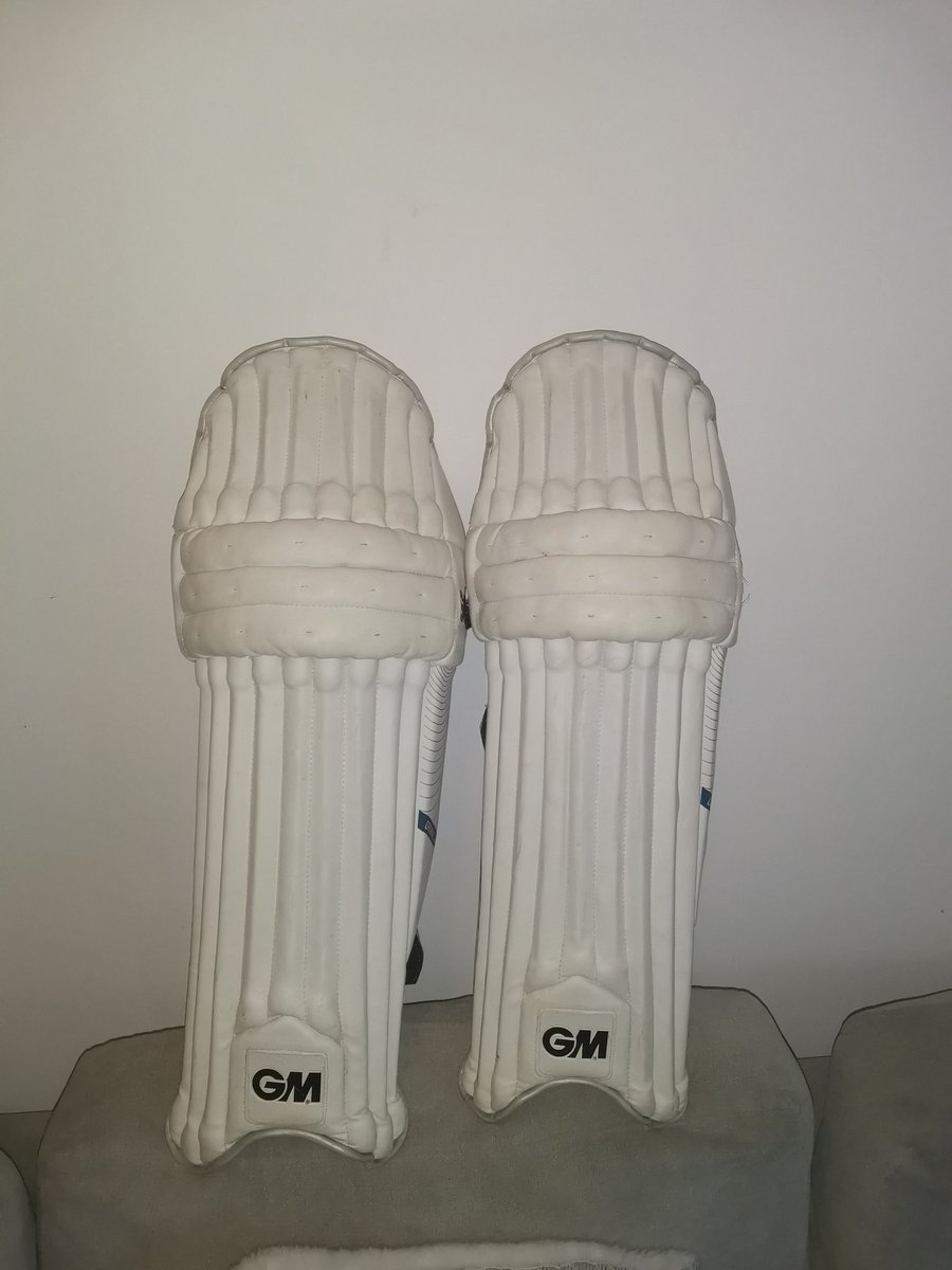 BatsOriginal's tweet photo. BARGAIN!!

GM ORIGINAL LIMITED EDITION PADS, EXCELLENT CONDITION. TOP QUALITY PADS.

£45

DM ME TO GRAB THEM 😁 https://t.co/XVqxHManUe