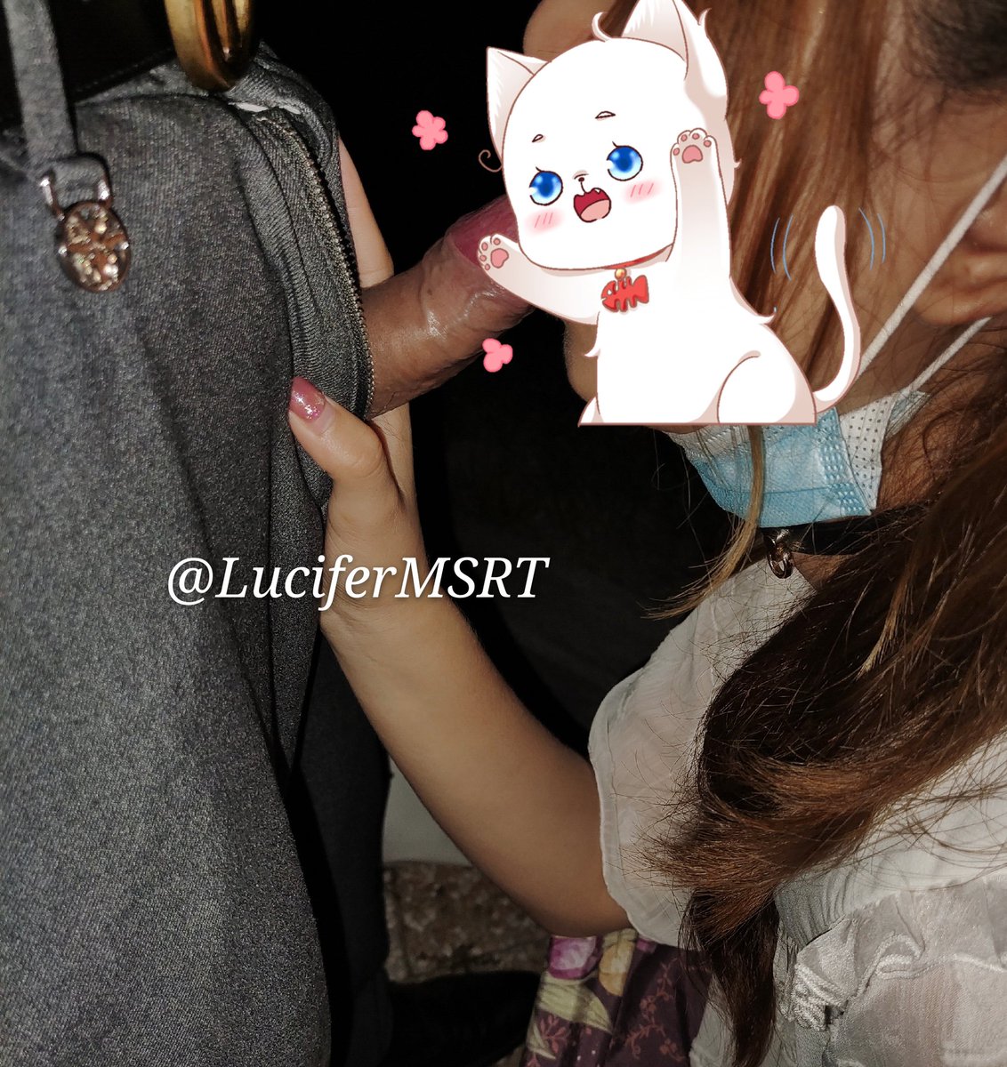 白天还是清纯的妹子，夜晚释放着淫靡的灵魂，期待几天后的场景。@luluwun