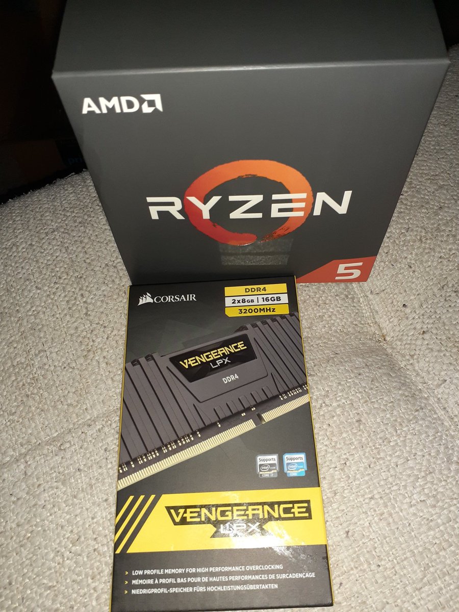 King_Beale's tweet photo. 1st 2 items for my pc build came today. Now to wait for the others. #1stPCBuild #streaming #editing #Happy2become #fulltimestreamer https://t.co/acfgy33hni