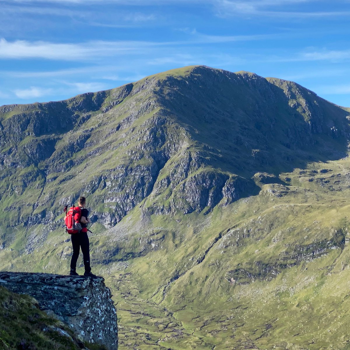 csa_adventure's tweet photo. Taking in the views to Sgurr Breac whilst ascending the 1st Munro of 5 yesterday #munros #takingintheview #thisismyadventure @AscendancyA @TheRealBerghaus @GarmontBoots @BlackDiamond https://t.co/Hu2PyRwFUg