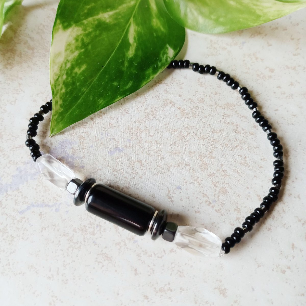 'In the Void' #beadedjewelry #aydielle #handmadebeadedjewelry #beadlife #creativelifehappylife #shopsmall  #uniquejewelry #handcrafted #jewelryforher #jewelryforsale #smallbusinessowner #etsyshopowner #dreambig #dontquityourdaydream