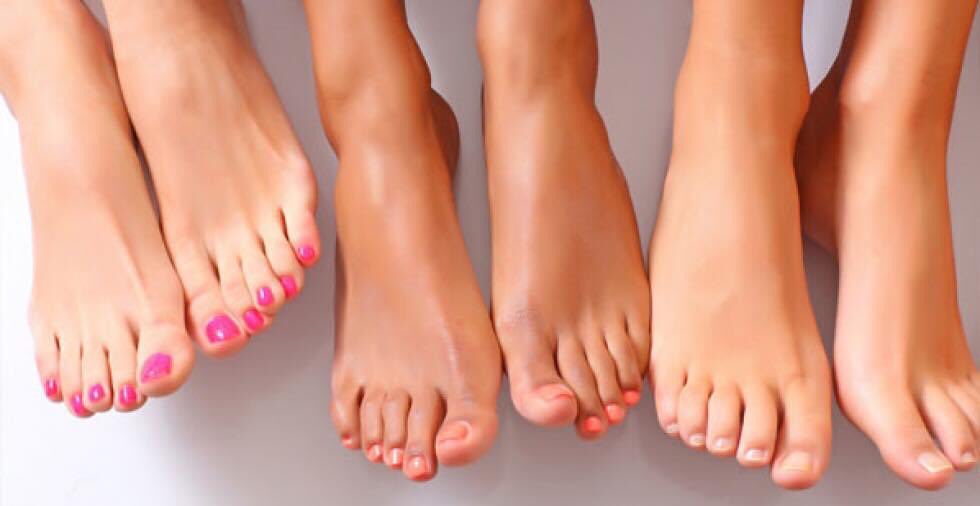 Suns out Toes out.

Appointments available this week:

Tuesday at 4.30pm

Thursday at 11.30am, 2pm and 5.30pm

Friday at 10am, 11.30am, 3.30pm and 5pm

To make an appointment 
DM or email enquires@bestbeautynorwich.co.uk