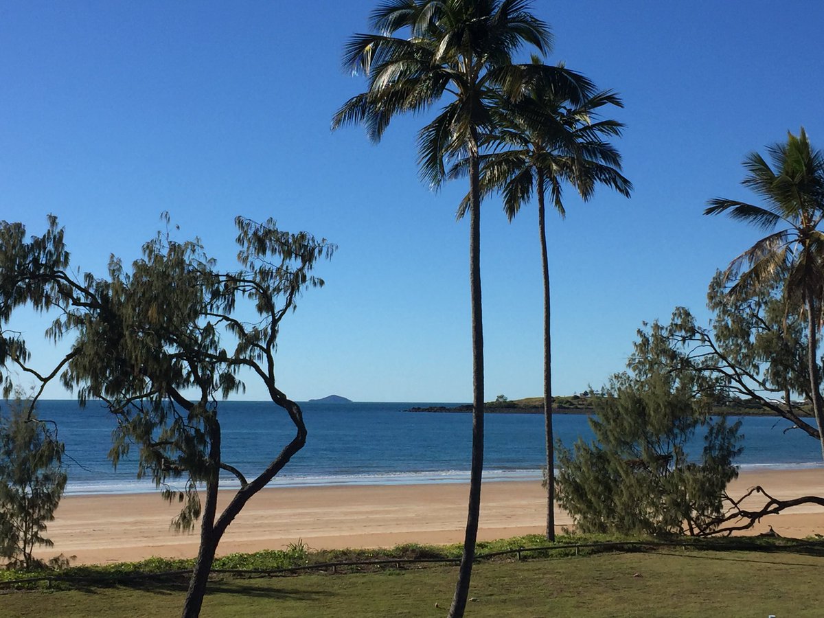 Truly @queensland at its best. View from my meeting venue this morning #GrasstreeBeach #regions #mackay #newwayofworking #queensland