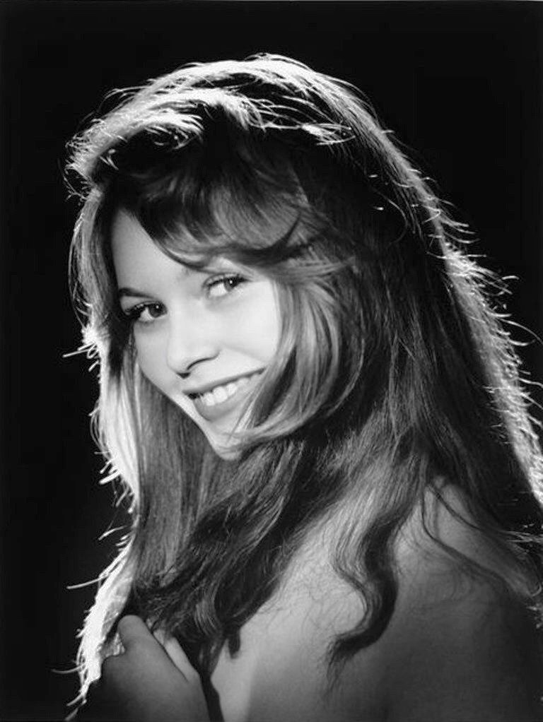 jatustein's tweet photo. Brigitte Bardot photographed by Sam Levin in 1954.
#BB #BrigitteBardot #SamLevin #photography #50s https://t.co/537wJrCgtP