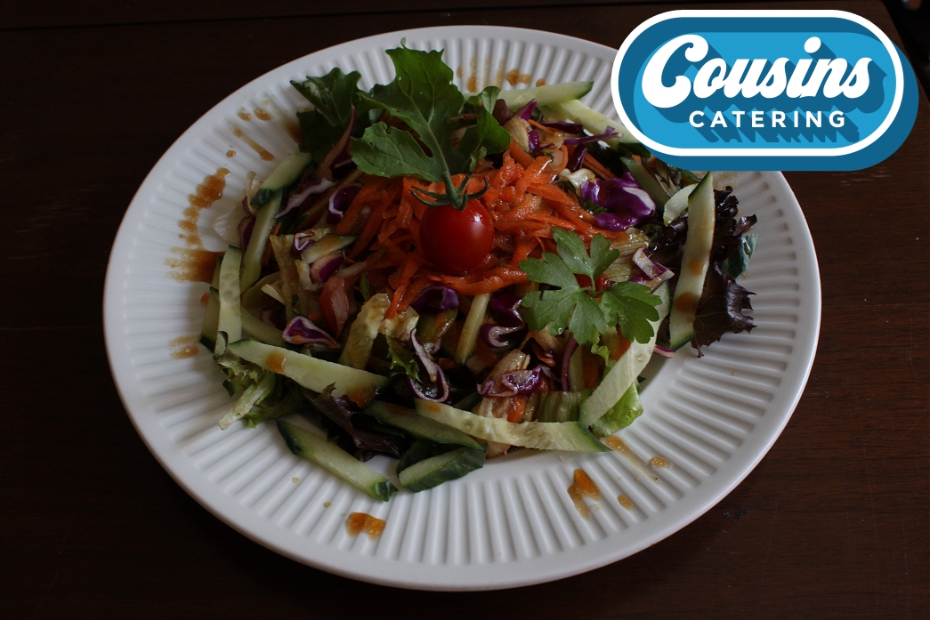 CateringYQR's tweet photo. Today's your last chance to try out Lebanese menu!

Come try some fantastic fresh &amp; flavour summer favourites! We've got pita wraps, shish tawook, falafel, tabouli, Arabic salad, basbousa cake &amp; mint lemonade - everything you need for a great picnic lunch!

#yqr #yqreats #yqrfood https://t.co/vuIr3lUDP5