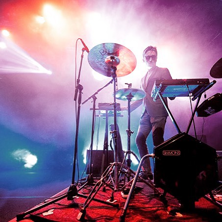 Le 10 août à Déviations sur CKIA FM 22 h : <a href="/robosonic/">Robosonic</a>, <a href="/AugustoGagliar1/">Augusto Gagliardi</a>, Kristin Velvet, <a href="/einmusik/">Einmusik</a>, <a href="/djmaxinne/">Maxinne</a>, <a href="/frederickkusse/">Frederick</a>, <a href="/nikidarlin/">Niki Darling</a> &amp; <a href="/Superflumusic/">Super Flu</a>

23 h : @Zanias__, <a href="/zoot_woman/">Zoot Woman</a>, <a href="/TheBoomzers/">The Boomzers</a>, <a href="/tomdeluxx/">tom deluxx</a>, <a href="/sophonic/">Sophonic</a>, <a href="/NEUS_/">Neus Ventura Grande</a>, <a href="/REALMAORLEVI/">Maor Levi</a>, <a href="/TheCatevari/">TheCatevari</a> &amp; <a href="/juliabondar_/">Julia Bondar</a>