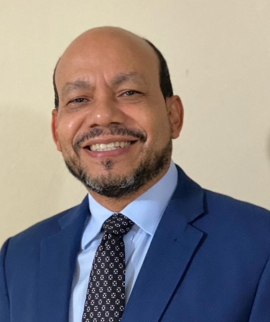 El Lic. Luis Valdez (@lvaldezv) será designado Director General de Impuestos Internos.