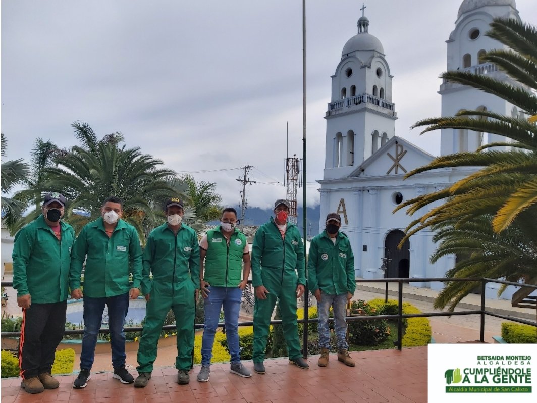AlcaldiaSanCa's tweet photo. El gobierno municipal #CumpliéndolealaGente de la Mandataria Betsaida Montejo Pérez, realizó  dotación de indumentaria al personal adscrito a la Unidad de Servicios Públicos, con el fin de brindar elementos   apropiados para el buen desempeño de sus funciones. https://t.co/Kt7TnmTZBc
