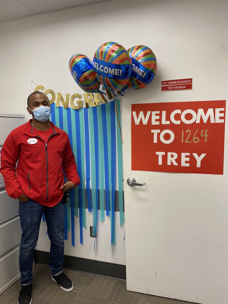 daniellakounas's tweet photo. Super excited to welcome our new ETL-HR Trey to the LTown Family! #LTownThings https://t.co/Yil8pPyT3m