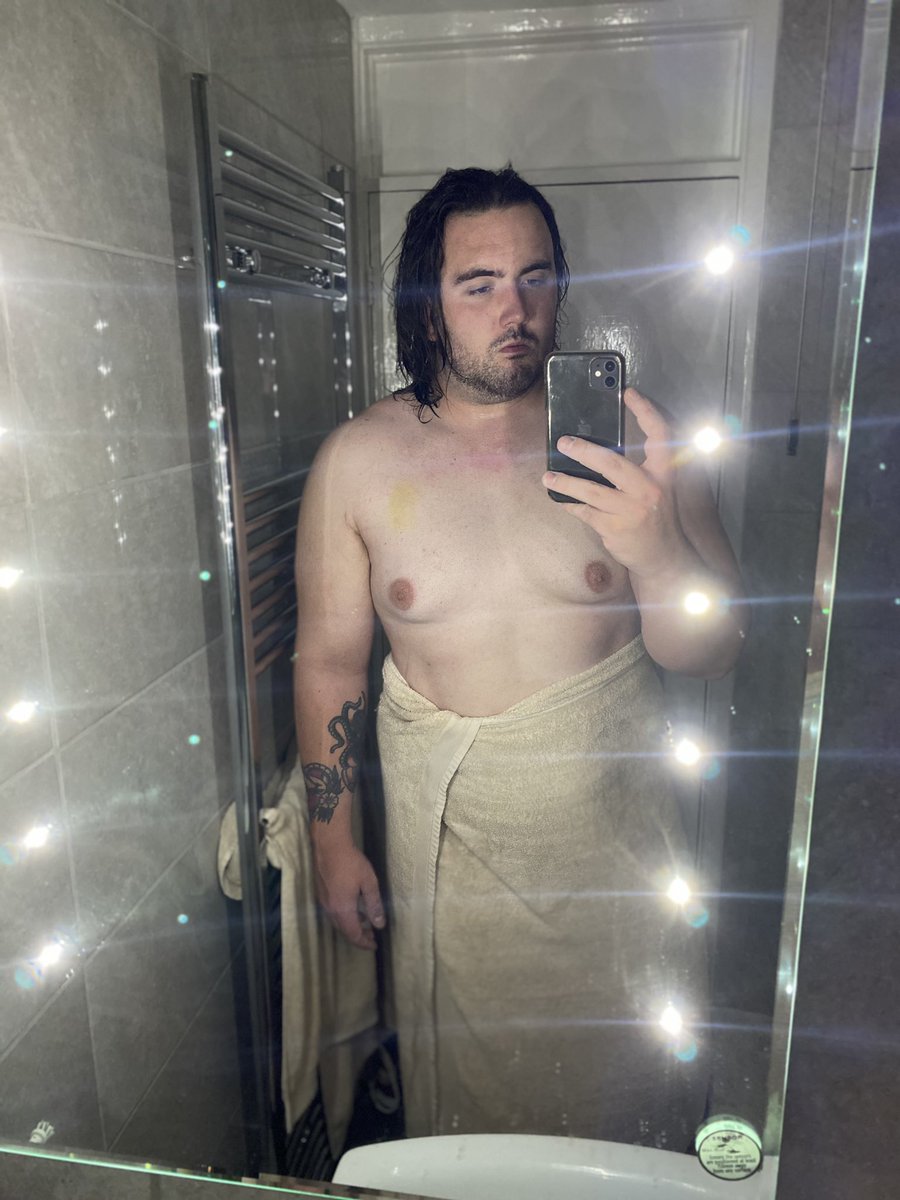 DavidGrantPW's tweet photo. We still making changes to our body shape.
One day @CrowleyCarnival will invite me to #striptide 😢 https://t.co/9IZ1u3Wpa9
