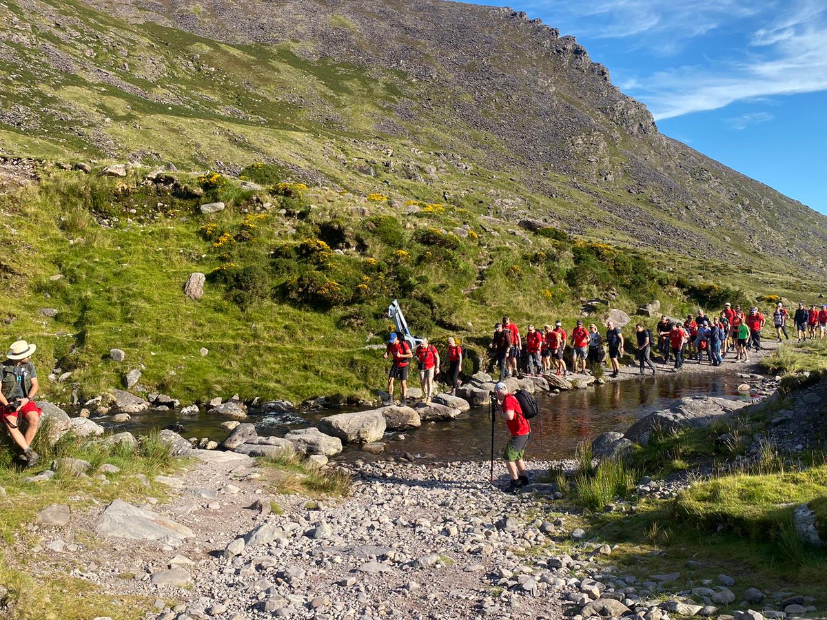 Kenrow1mc1's tweet photo. On Saturday I completed the Carrauntoohill Challenge of taking a 26kg rowing machine up the mountain, rowing 10k and carrying it back down again. One of the happiest and proudest days of my life. Thanks to everyone for their amazing support https://t.co/t6M4oluXLh
#rowbehindken https://t.co/HPz9mO9NNj
