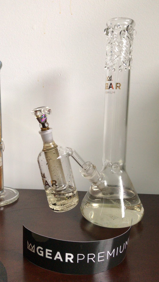jamesangusclark's tweet photo. Lovin this piece @gearglass #GETGEAR #IDHITTHAT https://t.co/d1AXzr7vyH