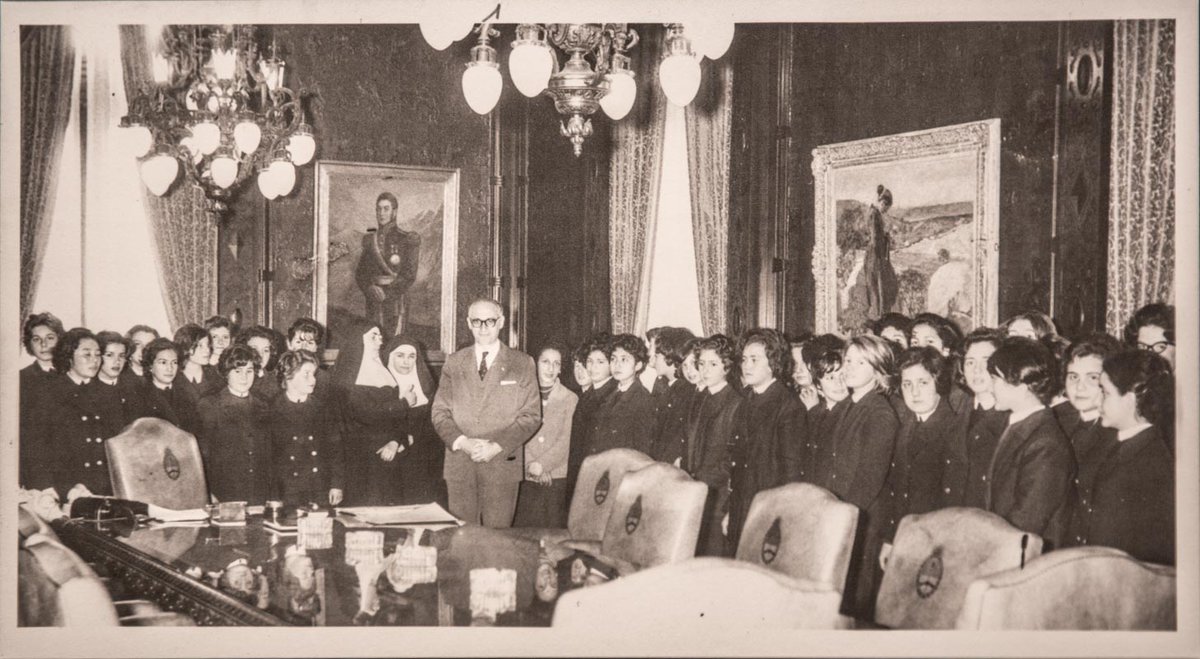 MUNTREF's tweet photo. PREMIO BRAQUE ENTRE PARÍS Y BUENOS AIRES 🇦🇷🇫🇷

Conocé la historia del #PremioBraque, el galardón otorgado a jóvenes artistas visuales de Argentina por la Embajada de Francia, en un trabajo conjunto con la UNTREF y con el apoyo del Instituto Francés de Argentina. https://t.co/09NvgtbWWO