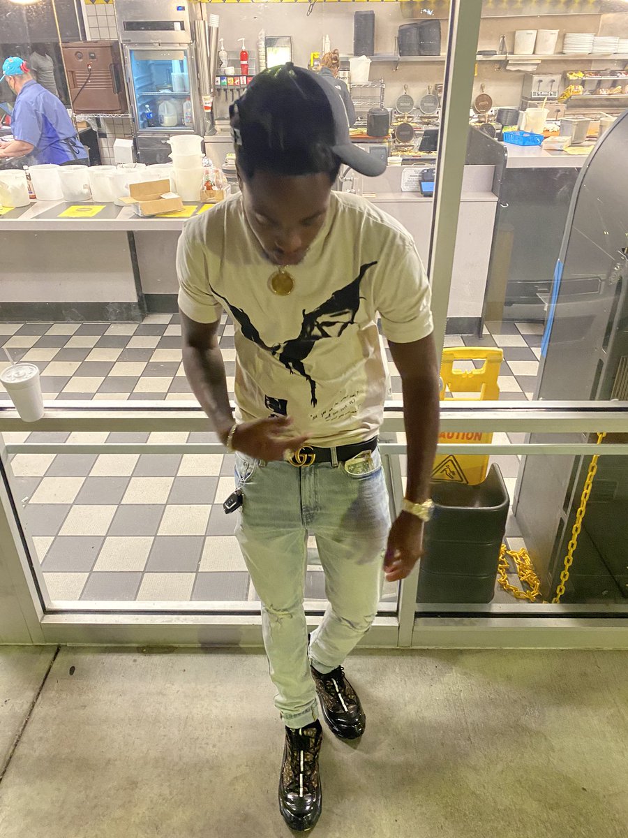 _djnell's tweet image. 🖤🤞🏾
#LLGZZ
#LL500
#LLNUT
#LLCASH