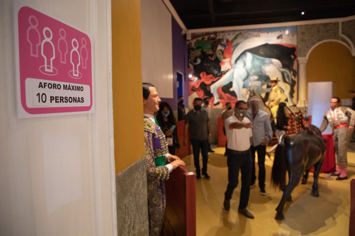 nenulo's tweet photo. Después de la cuarentena, la reapertura de museos es un respiro para la salud mental y para reactivar nuestra economía; en #Cuauhtémoc están listos para recibirnos. Visité @VanGoghAliveMx, @museodecera y @museorevolucion para revisar los protocolos de la #NuevaNormalidad. https://t.co/e77b1BoOqw