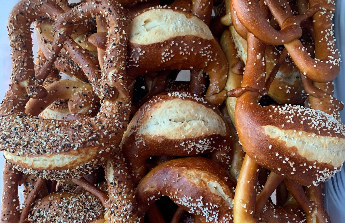 Chef Levon Wallace starts up new pretzel venture — Fatbelly Pretzel may just be the comfort food you’re needing. nashvillescene.com/21142756