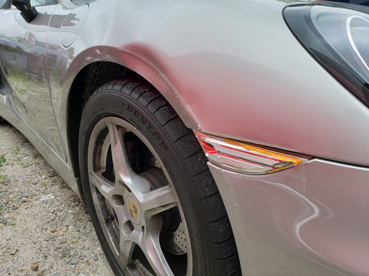 NorthStateCus's tweet photo. Happy Monday Twitter, what are you starting your week with?! #mondaysporschewrecks #porsche #macan #cayenneturbo #vintageboxter #frontdamage #sidedamage #reardamage #crushed #northstateautobahn #northstatecustom #porschecertified #quality #collision #facility #est1970 https://t.co/1GDNjnjuWE