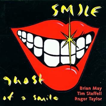 ayoh_vega's tweet photo. #Smile #DoinAlright #Queen #DoingAllRight #本日の一曲

Smile - Doin' Alright
https://t.co/auvIdvtzjs

LP "Gettin' Smile" 収録、Tim Staffell作。

後にDr. Brian MayによりQueen ⅠにDoing All Rightとして収録。

Doing All Right (Queen In Earls Court) 
https://t.co/WbROkQoAjX https://t.co/817NLIaOEe