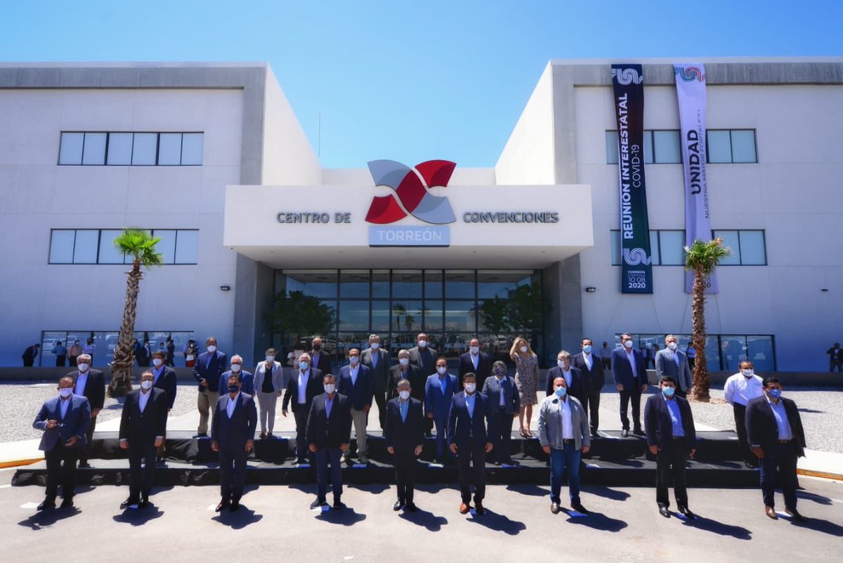 mrikelme's tweet photo. Hoy recibimos en #Torreón a los gobernadores de Nuevo León, Tamaulipas, Michoacán, Colima, Jalisco, Aguascalientes, Guanajuato y Chihuahua para llevar a cabo la Reunión Interestatal #COVID19, donde abordamos distintos temas de interés para nuestras entidades y la nación. https://t.co/8baE1NxiSL
